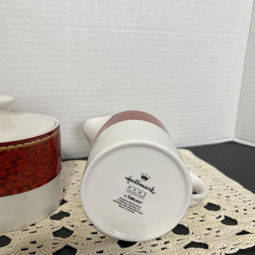 Hallmark HOLIDAY ABUNDANCE 10oz Cream & Sugar Set 3Pc Christmas Sakura Red - Picture 4 of 5